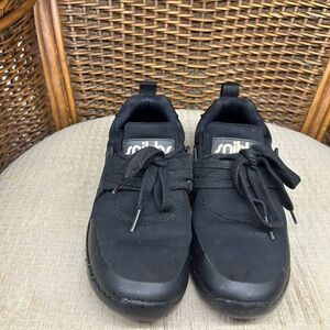 Black Womens nonslip Sneakers